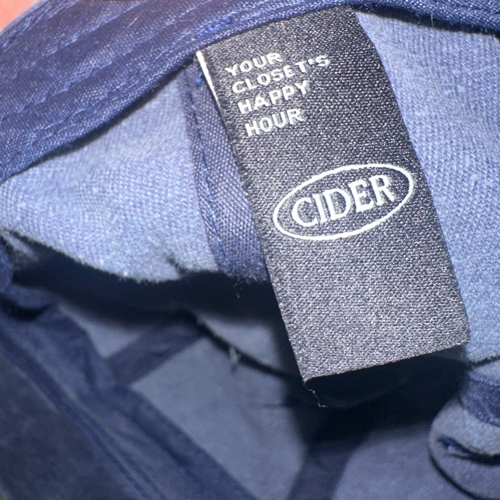 Cider Navy Cap‎ with Text Detail - Picture 2 of 2